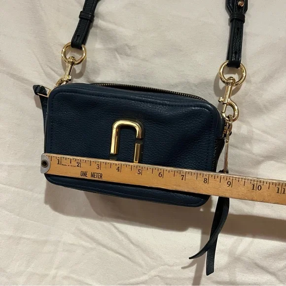 Marc Jacobs Dark Blue Crossbody Bag with Gold Accents - Picture 5 of 12